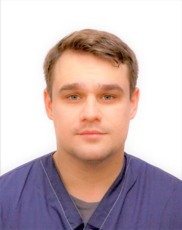 Самодинский Михаил Андреевич стоматолог ортопед-хирург (2)
